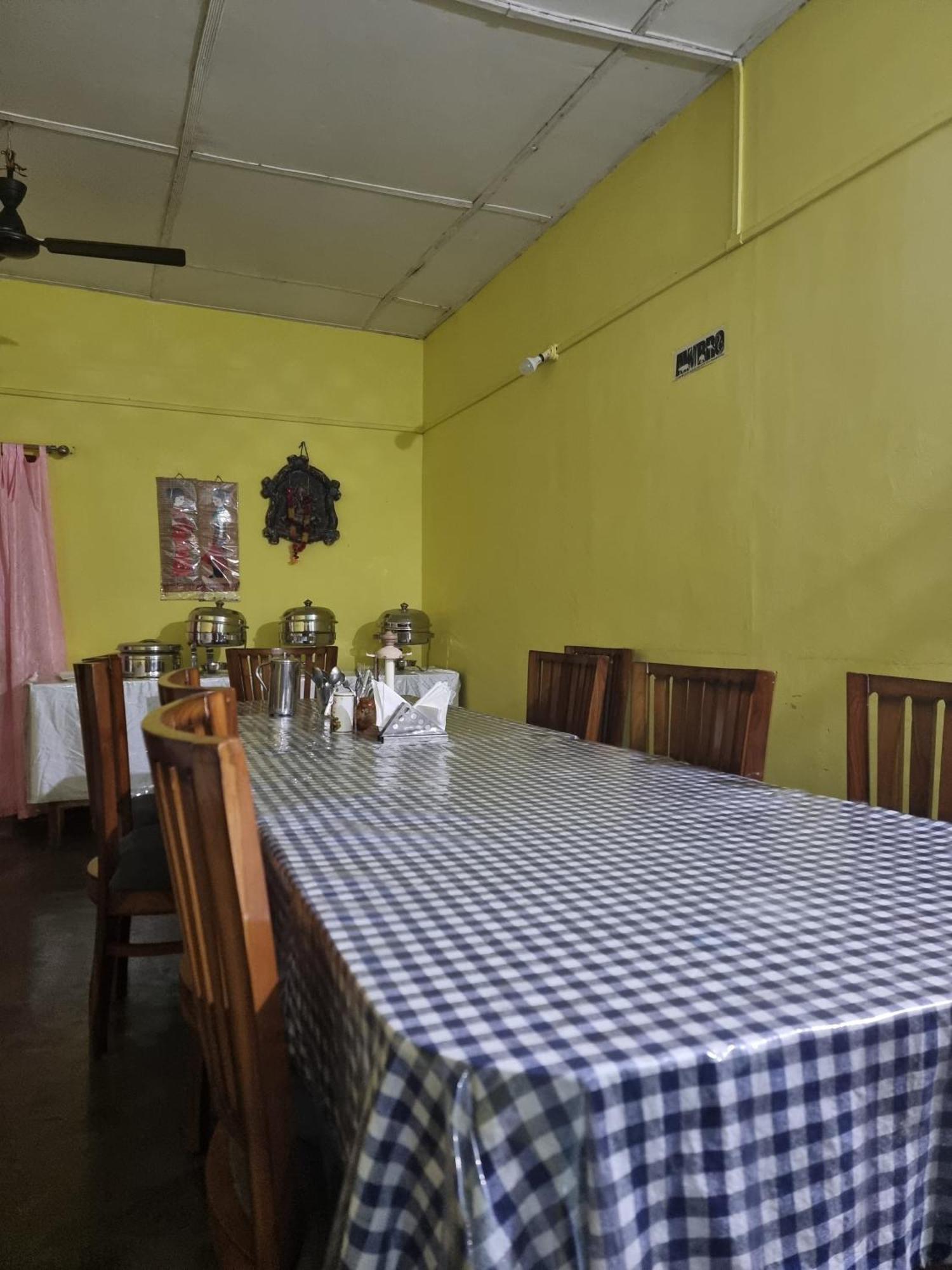 Shivaji Inn Kāziranga Dış mekan fotoğraf