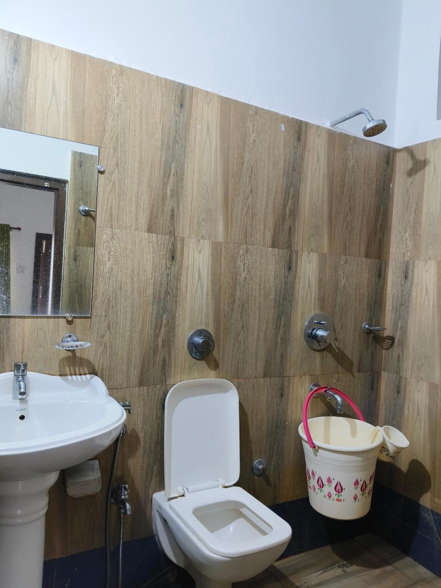 Shivaji Inn Kāziranga Dış mekan fotoğraf